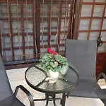 Apartament Vivi's *